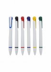 Caneta plástica branca com detalhes coloridos, escrita em azul.