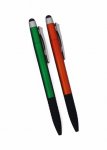  Caneta com corpo colorido brilhante, empunhadura detalhada na cor preta, escrita azul.